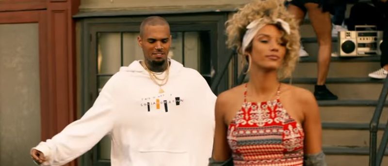 Jeremih brengt 'I Think Of You'-video in première met Chris Brown en Big Sean (recensie)