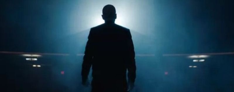 Eminem heeft bovenmenselijke kracht in 'fenomenale' muziekvideo