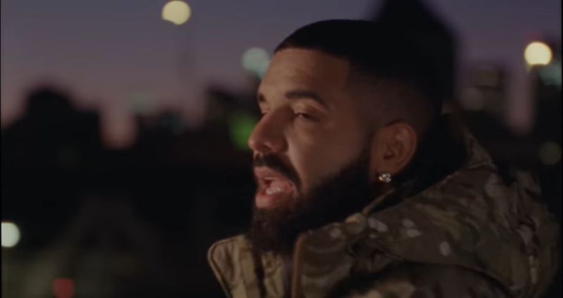 Drake – Chicago Freestyle Ft. Geef op | Songtekst Betekenis & liedrecensie
